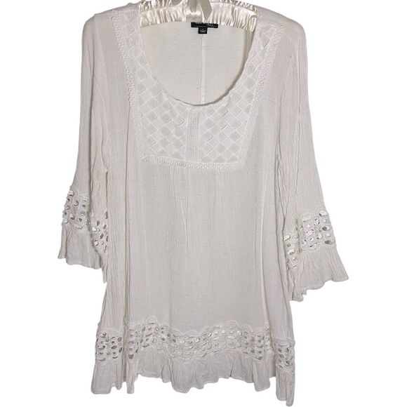 Cal Style size large white tunic/top in a bohemian semi lace accents3/4 sleeve - Picture 1 of 9